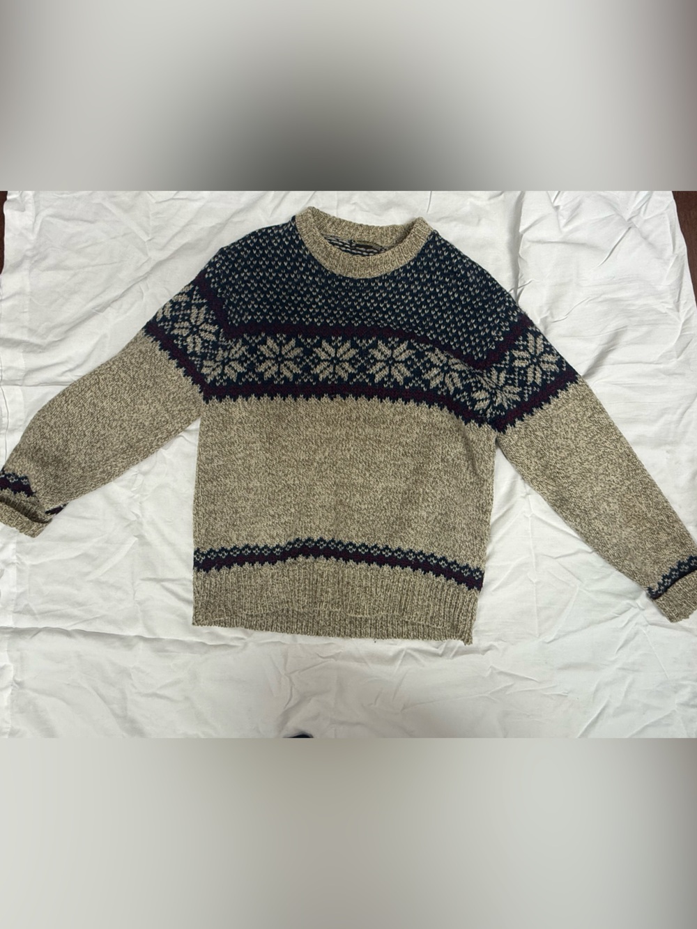 Vintage Men's Patterned Crewneck Sweater in Heather Oat with Navy Yoke